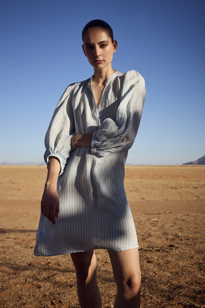 Robe Monet